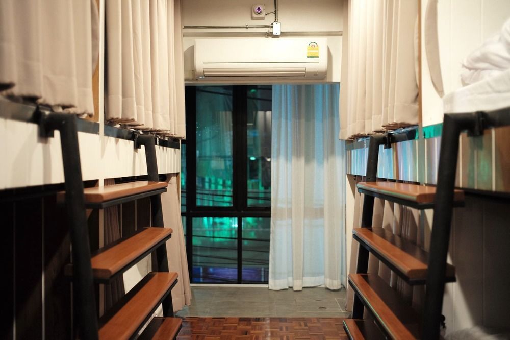 Bed Addict Hostel Chiang Mai Extérieur photo